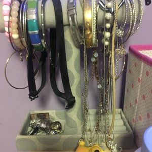 Jewelry holder